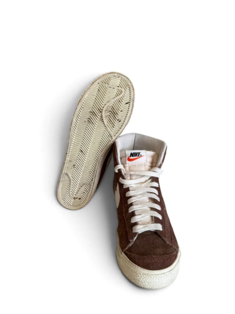 Nike Blazer Mid ‘77 Vintage Brown Suede White Sneakers Women’s Sz 7 DV7096-200